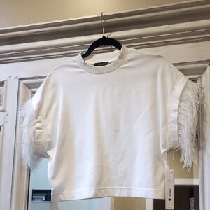 White AQUA Cotton Feather Trim Tee SZ. SMALL NWT
